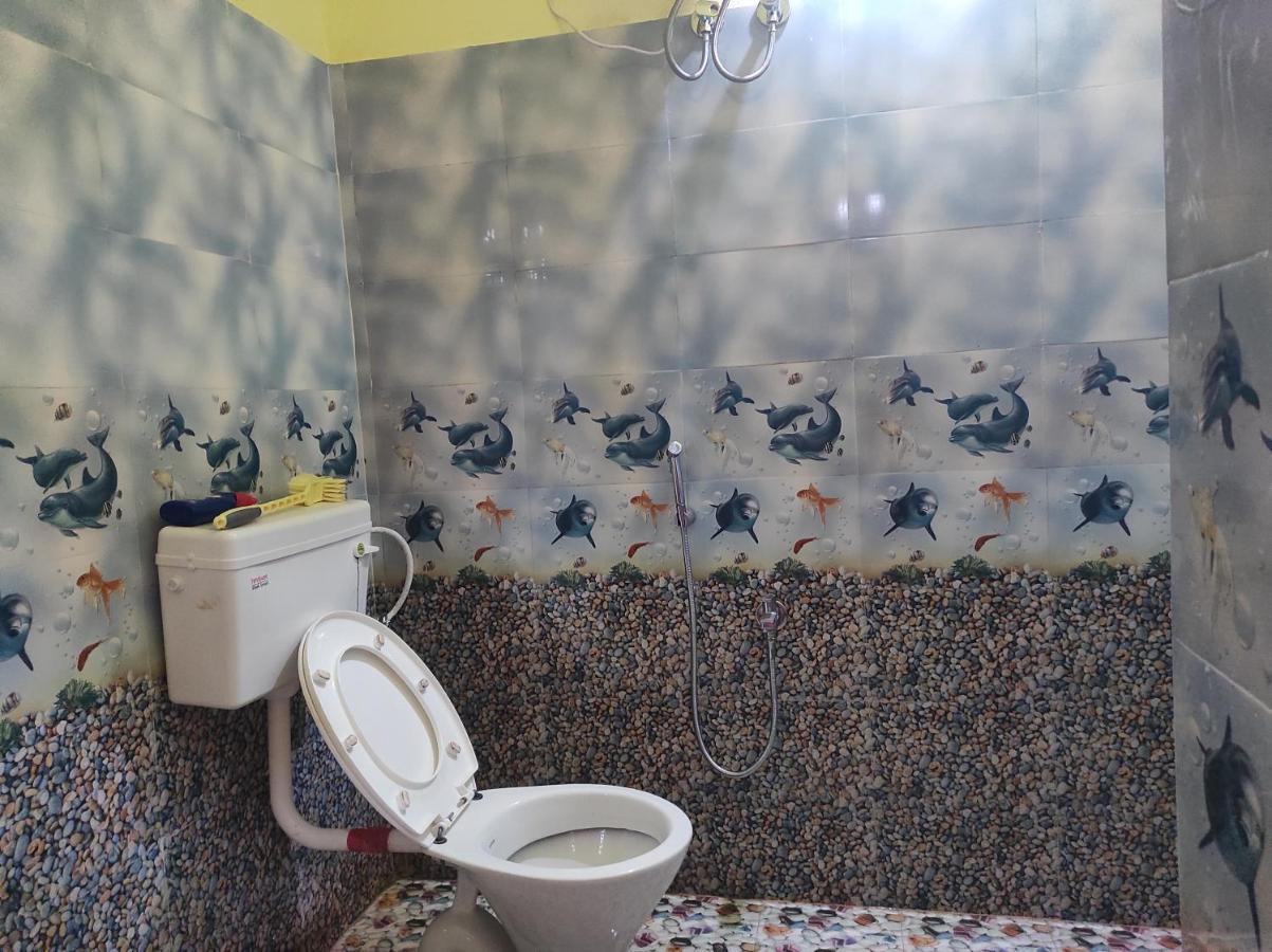 Hotel Sk Lodge Near Guwahati Airport Екстериор снимка